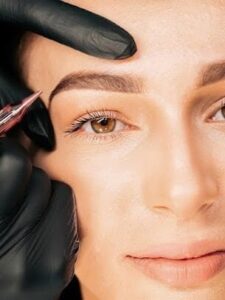 Jak przedłużyć trwałość makijażu permanentnego